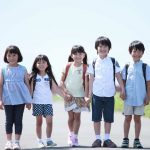 小学生の男女
