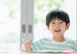 勉強する子ども