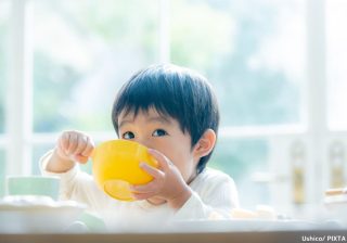幼児食と離乳食の違いは？１歳半から５歳の「食事の基本」