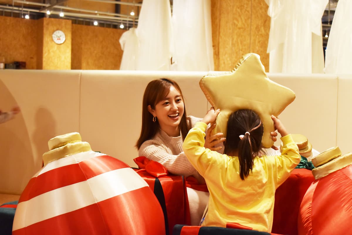 菊地亜美さん、PLAY! PARKとのコラボ遊具に込めた思いや𠮟り方のコツとは？の画像1